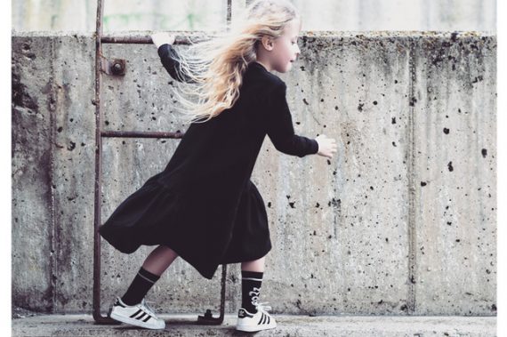 Junior Style Kids Fashion Blog - Five Ladies and Beau guest contribution. Tage rocks in kidswear label Mayaya #kidsfashion #mayaya #kidsfashionblog #childrenswear