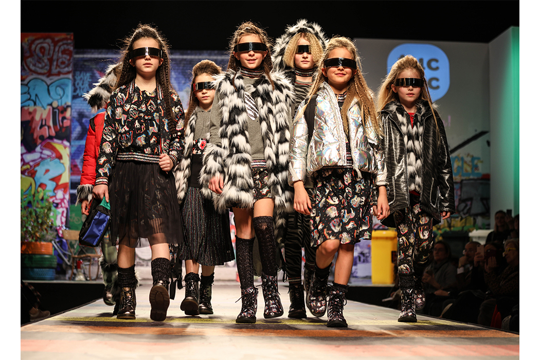 Pitti Bimbo 90: Children’s Fashion From Spain Runway Show